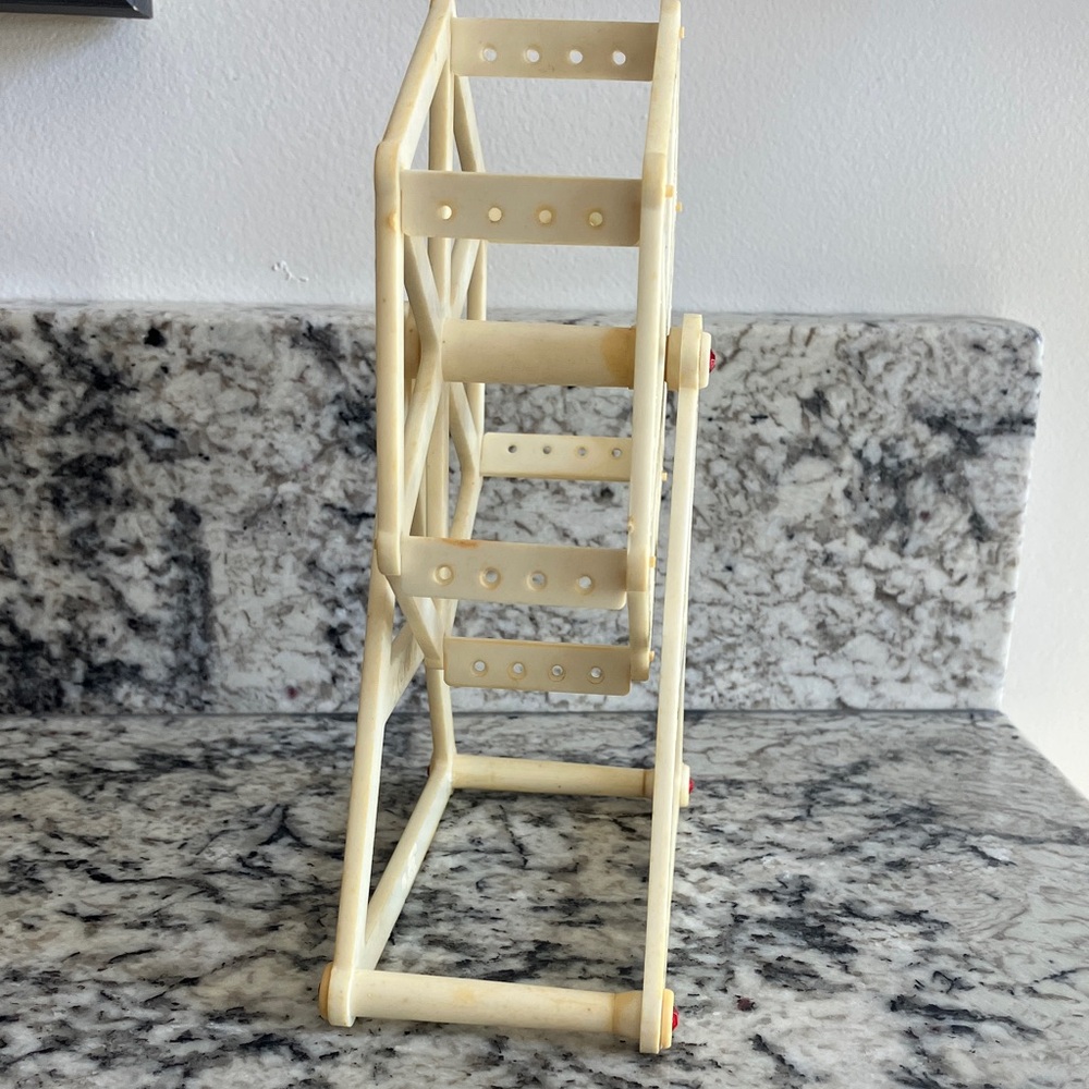 Vintage Ferris Wheel Earring Stand - Picture 2 of 8
